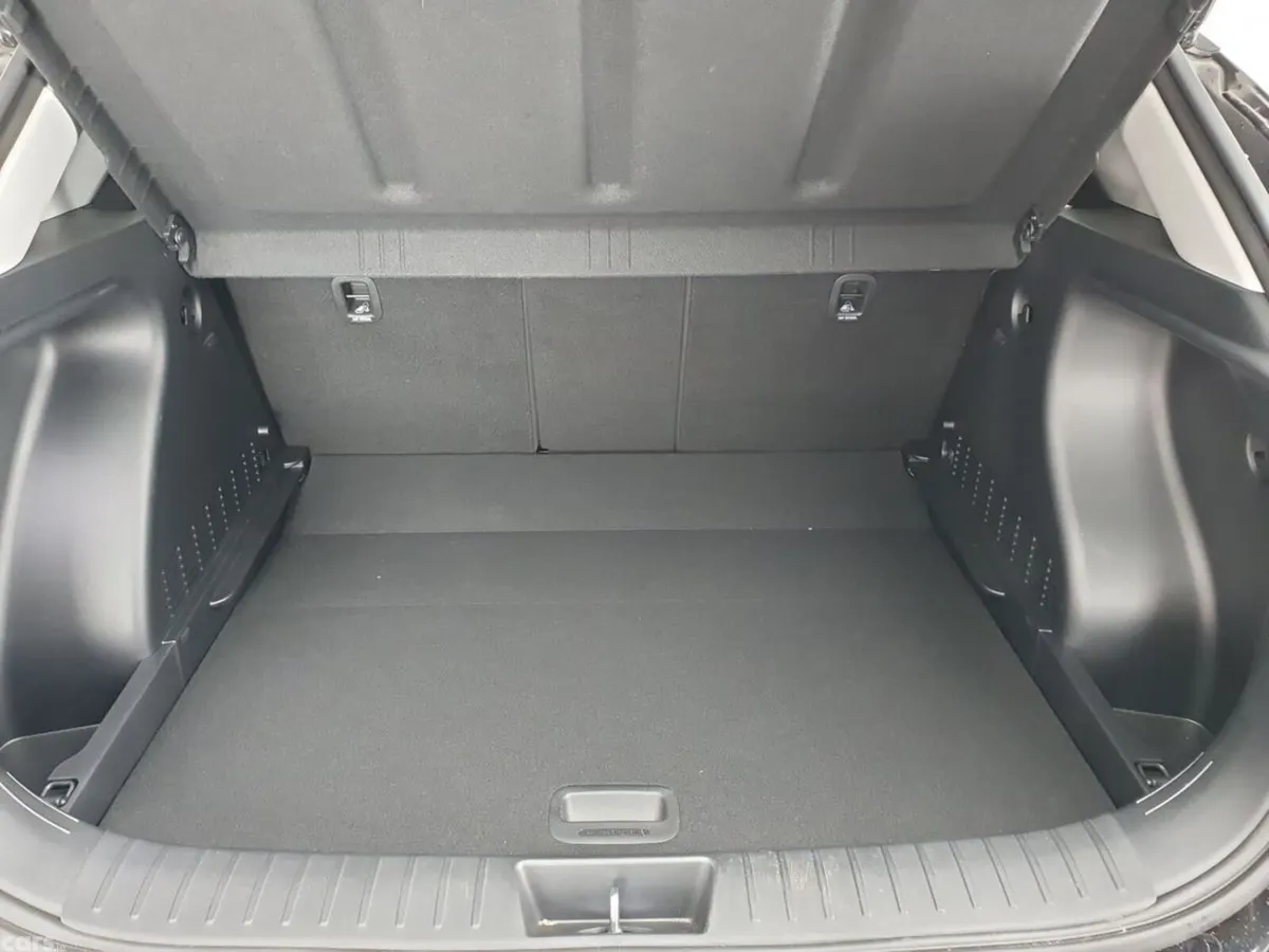 Hyundai KONA MPV, Petrol, 2026, Black