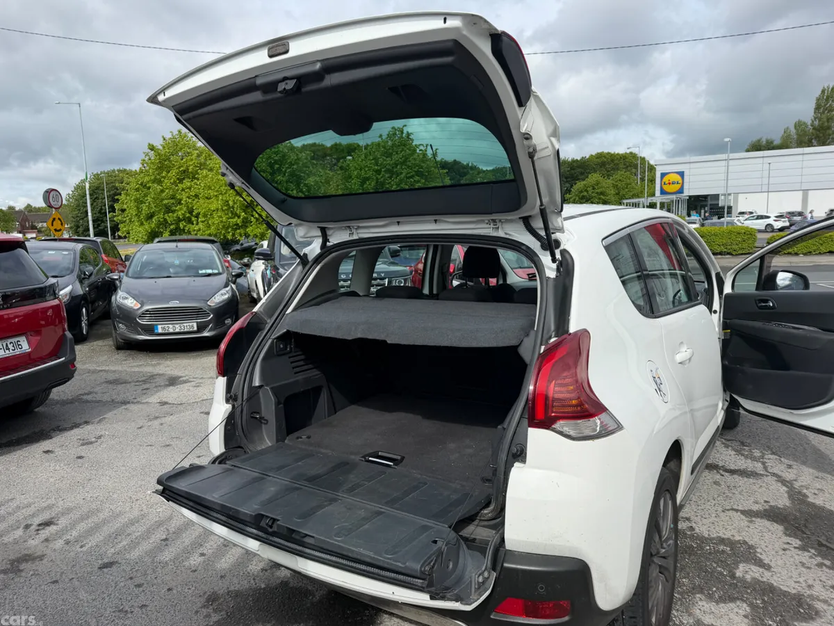 Peugeot 3008 SUV, Diesel, 2014, White