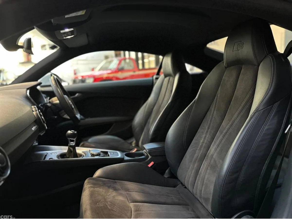 Audi TT Coupe, Petrol, 2017, White