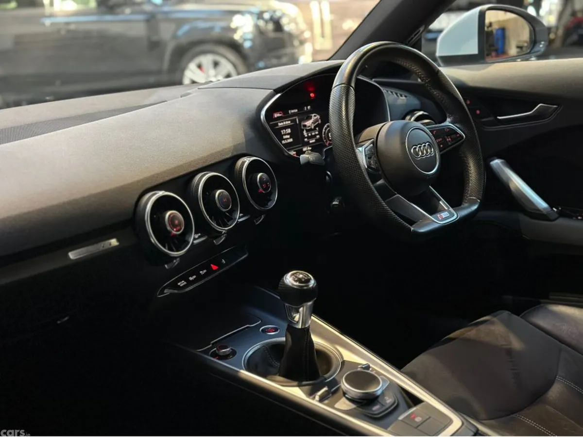 Audi TT Coupe, Petrol, 2017, White