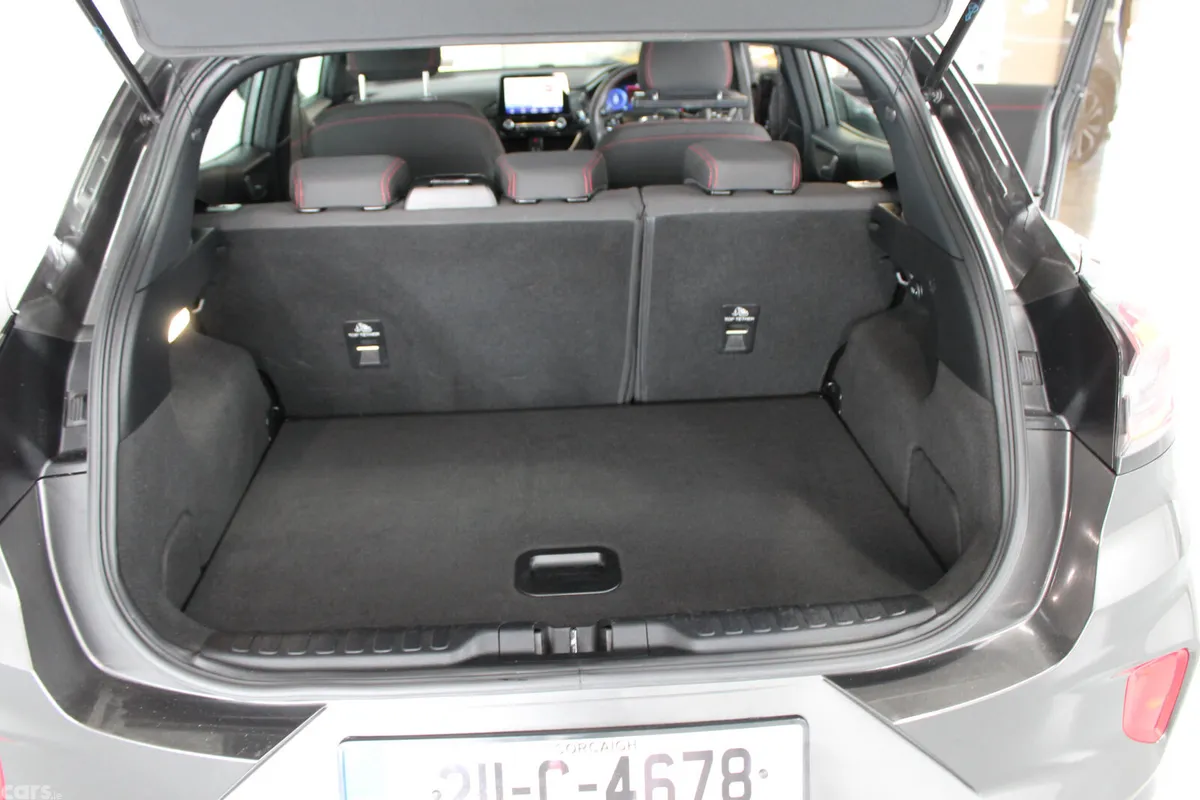 Ford Puma MPV, Petrol Hybrid, 2021, Grey