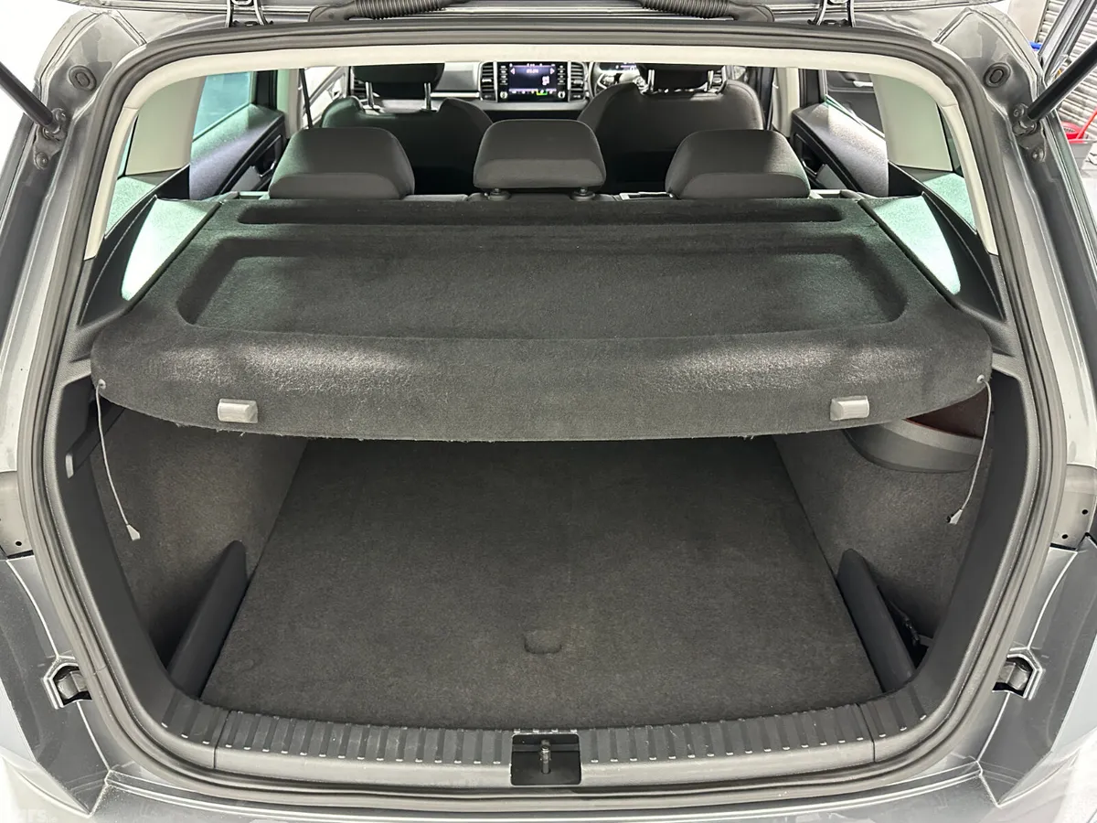 Skoda Karoq Estate/Jeep, Diesel, 2024, Grey