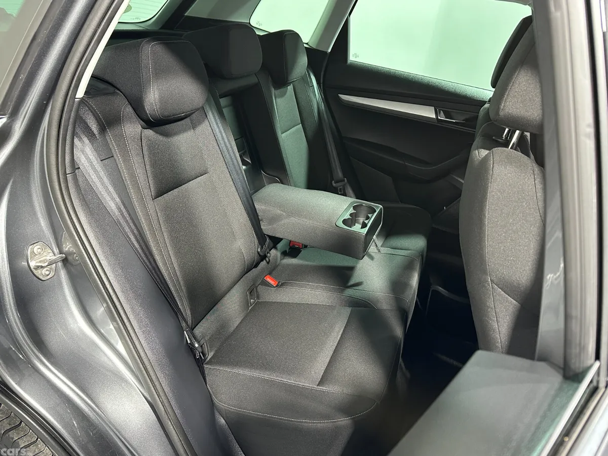 Skoda Karoq Estate/Jeep, Diesel, 2024, Grey