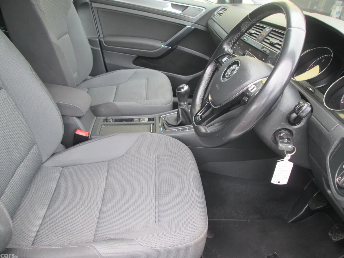 Volkswagen Golf Hatchback, Diesel, 2020, White