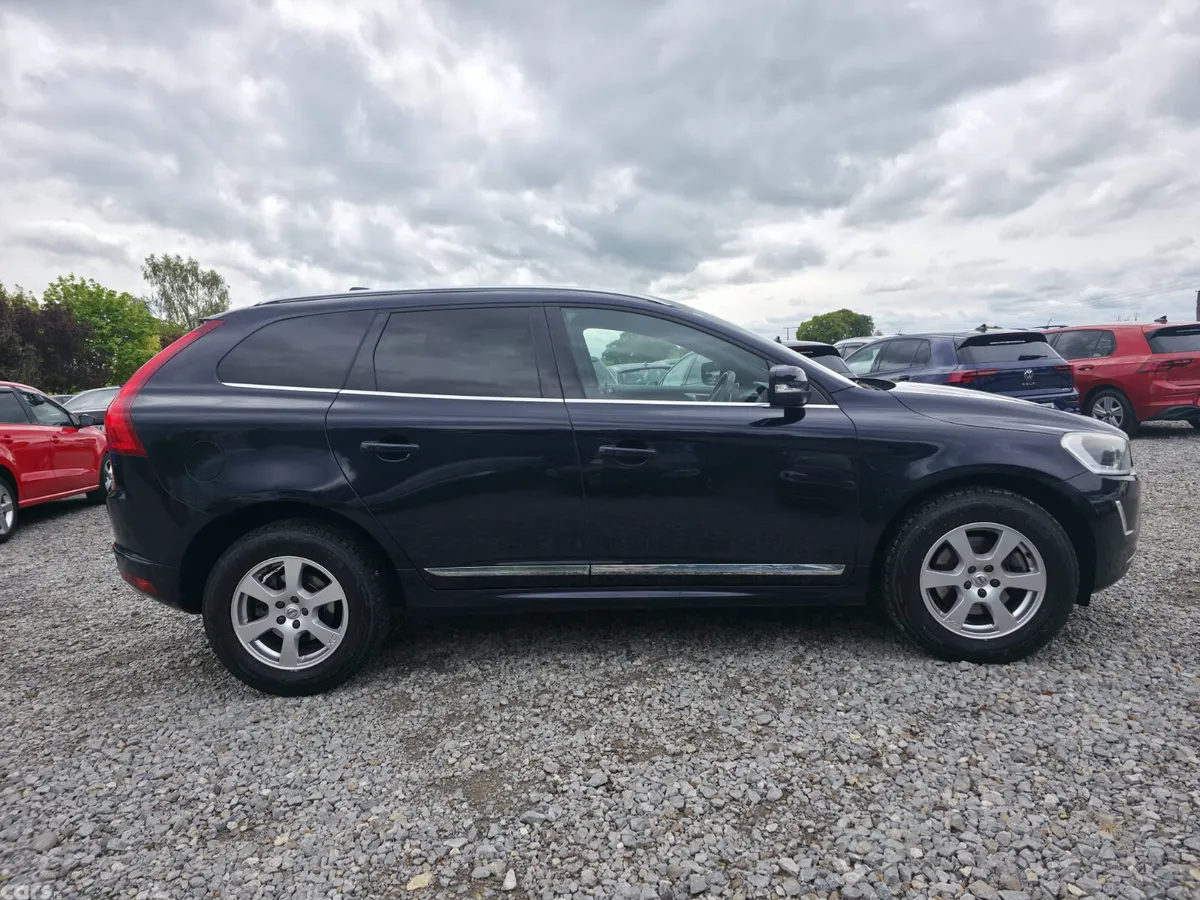 Volvo XC60 SUV, Diesel, 2017, Blue