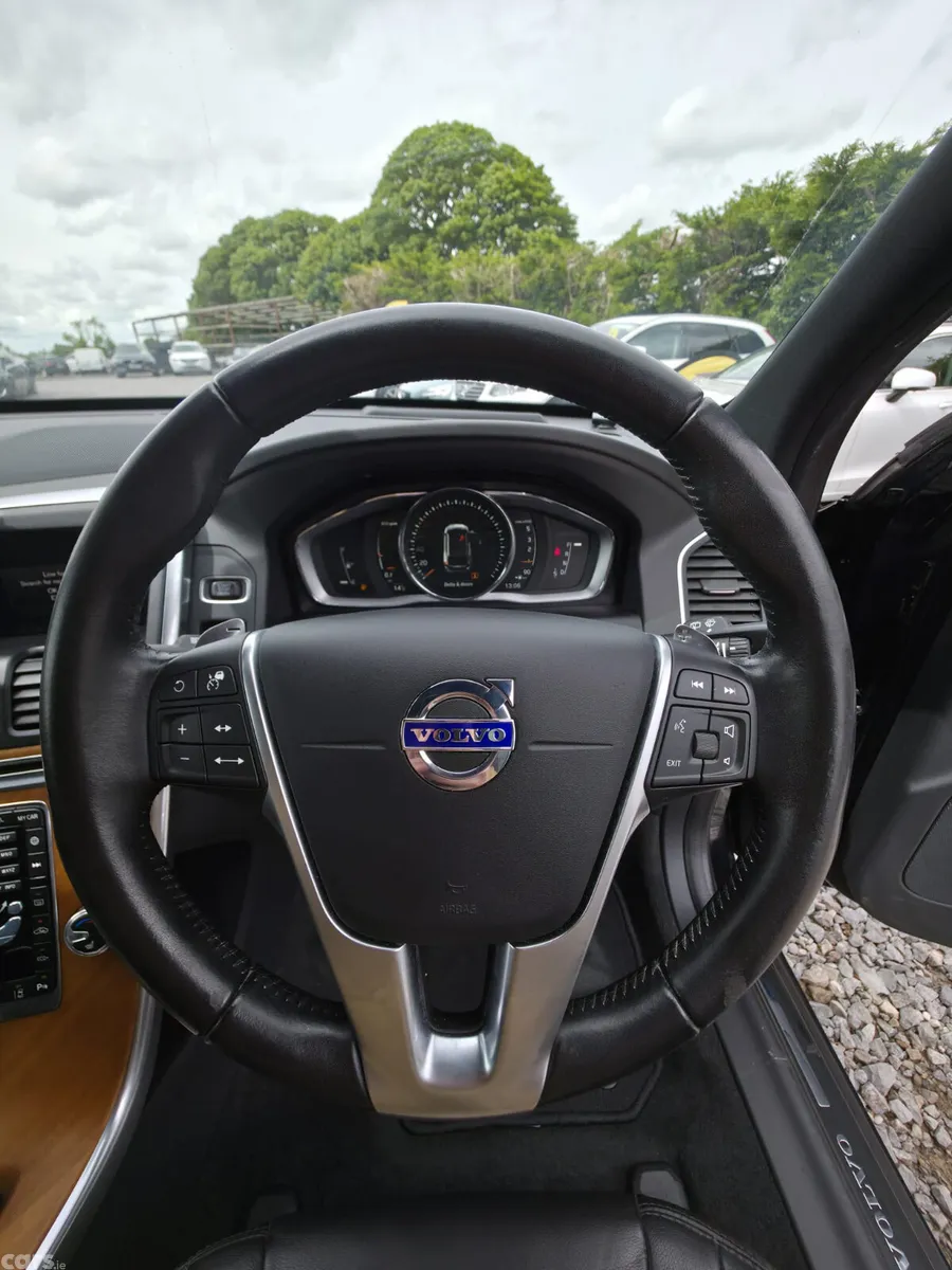 Volvo XC60 SUV, Diesel, 2017, Blue