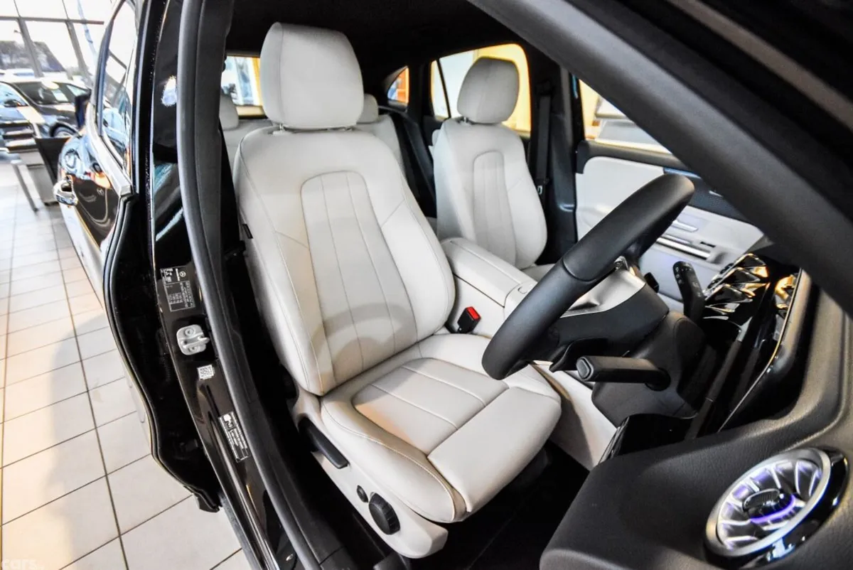 Mercedes-Benz GLA SUV, Diesel, 2026, Black