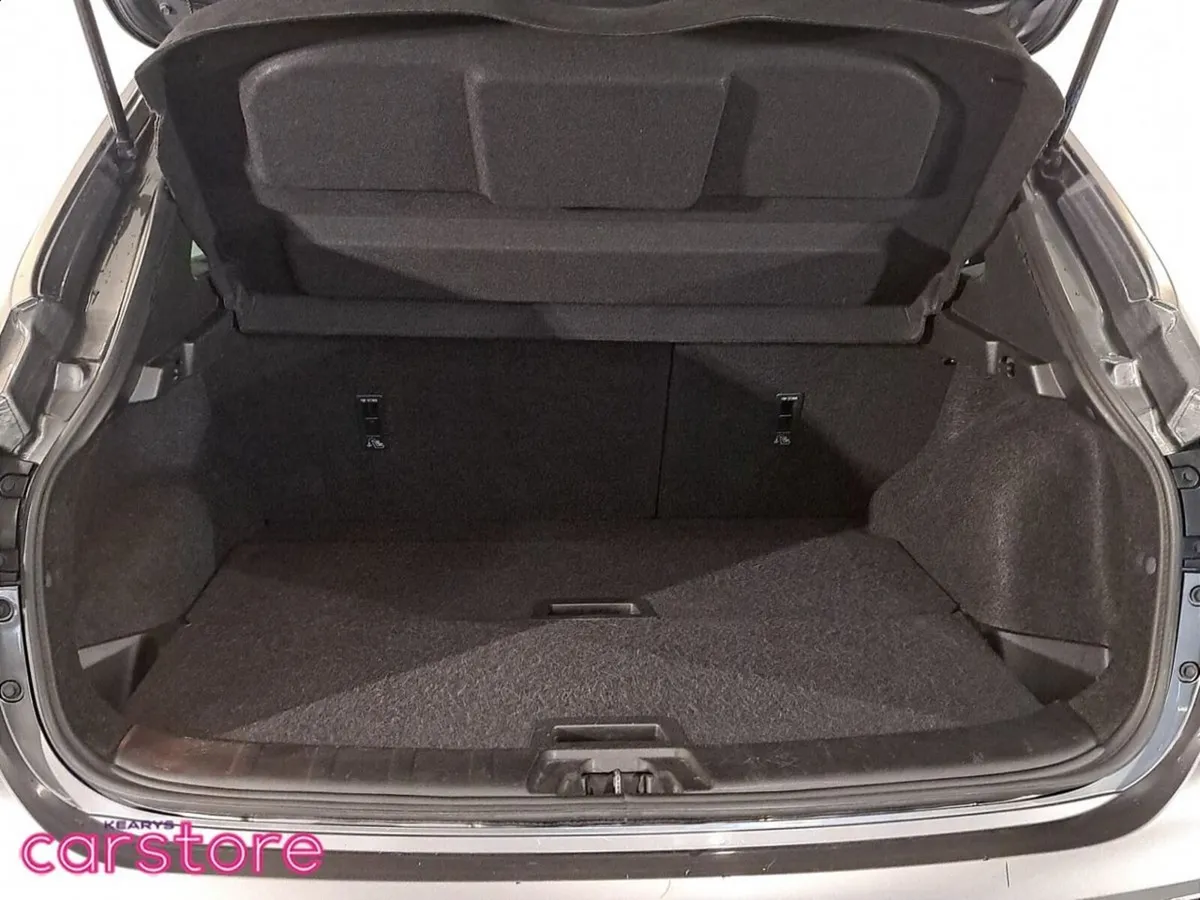 Nissan Qashqai MPV, Diesel, 2020, Grey
