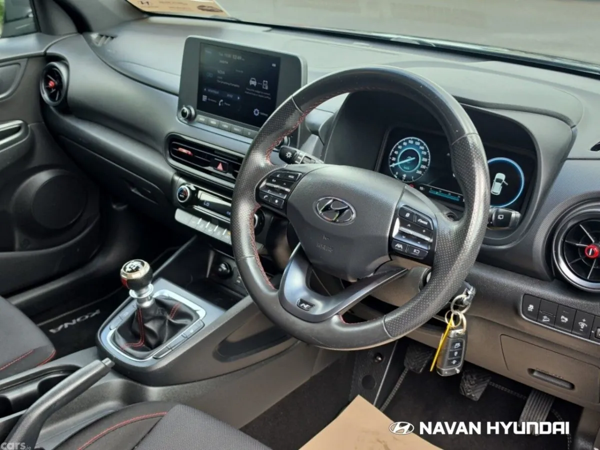 Hyundai KONA MPV, Petrol, 2022, Black
