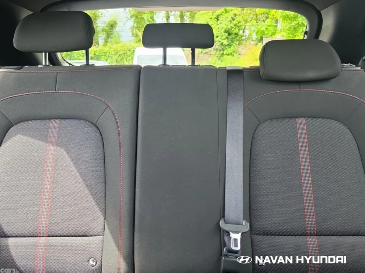 Hyundai KONA MPV, Petrol, 2022, Black
