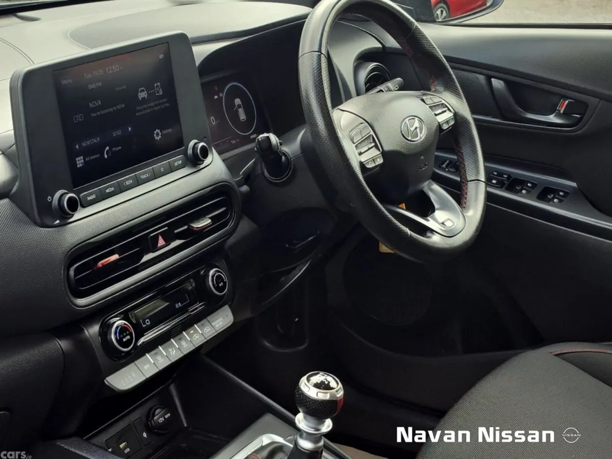 Hyundai KONA MPV, Petrol, 2022, Black