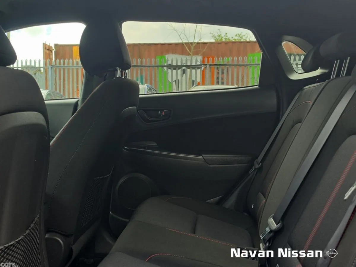 Hyundai KONA MPV, Petrol, 2022, Black