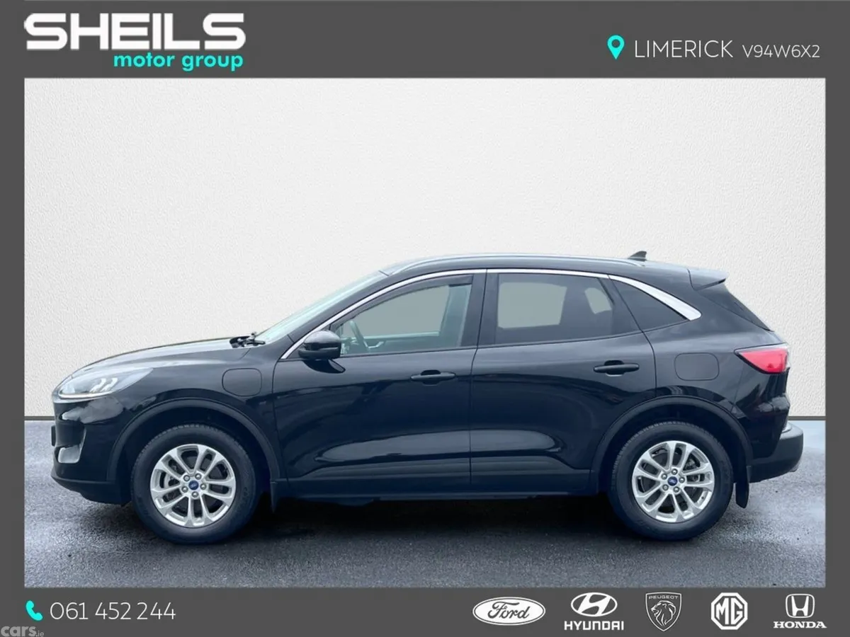 Ford Kuga SUV, Petrol Hybrid, 2022, Black