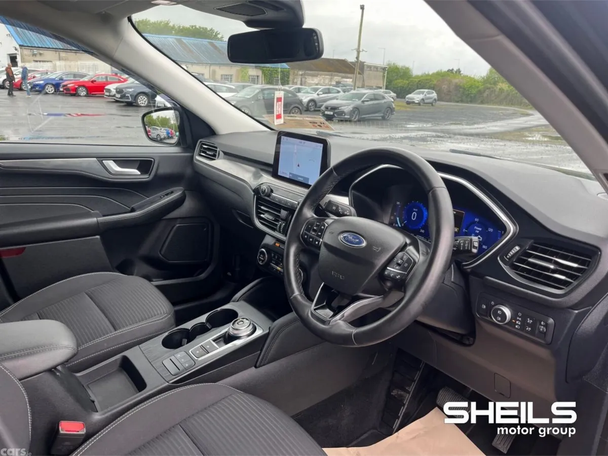 Ford Kuga SUV, Petrol Hybrid, 2022, Black