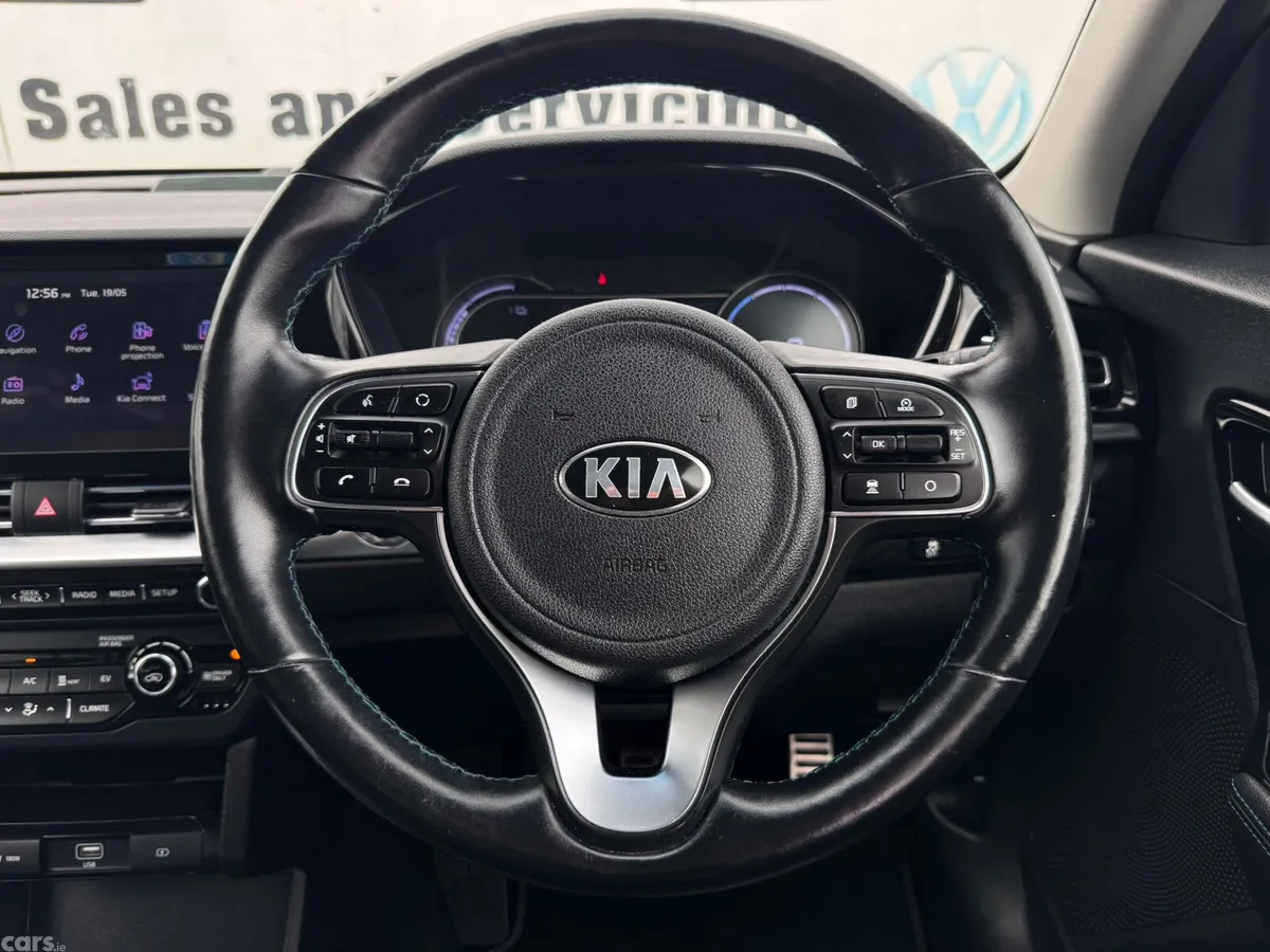 Kia e-Niro Estate/Jeep, Electric, 2021, White