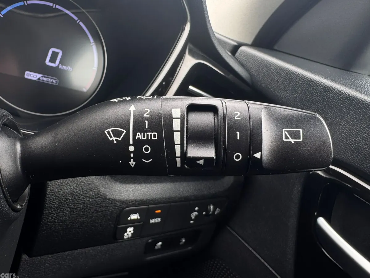 Kia e-Niro Estate/Jeep, Electric, 2021, White