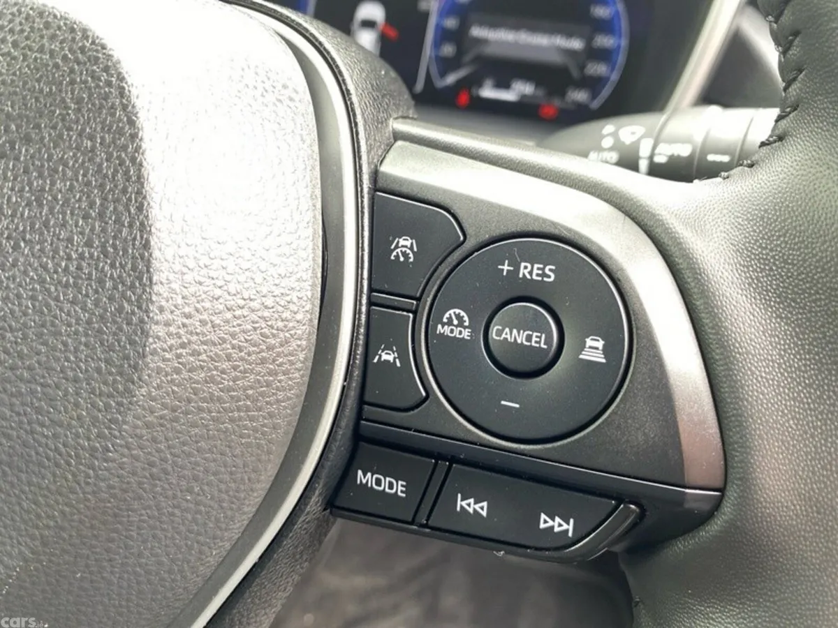 Toyota Corolla Cross SUV, Petrol Hybrid, 2024, Black