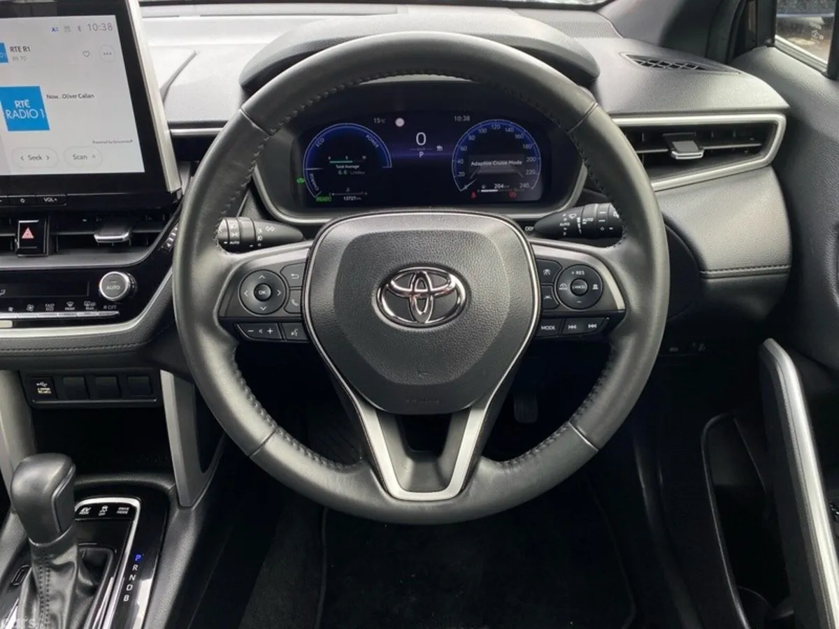 Toyota Corolla Cross SUV, Petrol Hybrid, 2024, Black