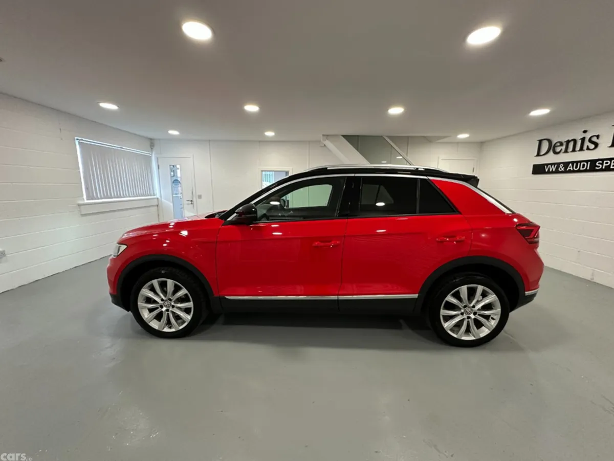 Volkswagen T-Roc SUV, Diesel, 2021, Red