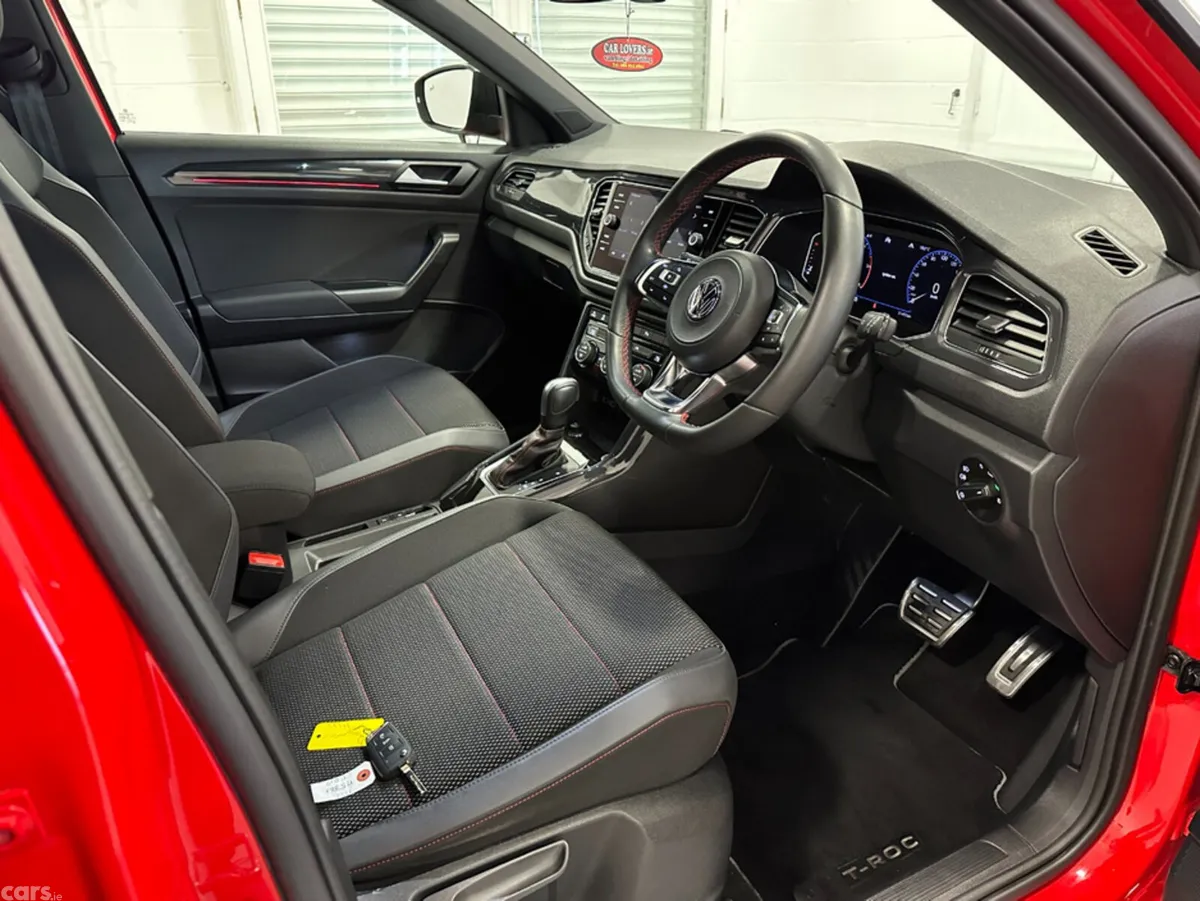 Volkswagen T-Roc SUV, Diesel, 2021, Red