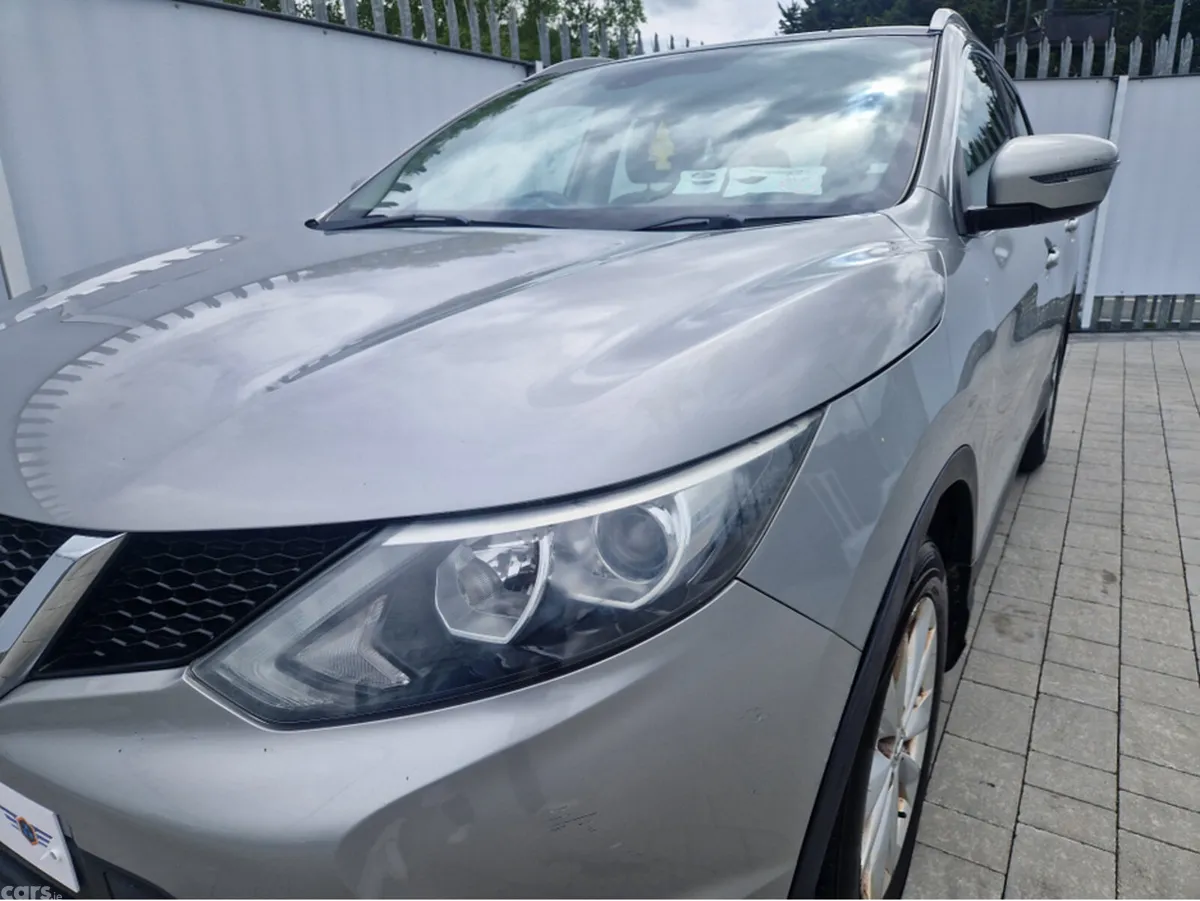 Nissan Qashqai MPV, Diesel, 2017, Grey