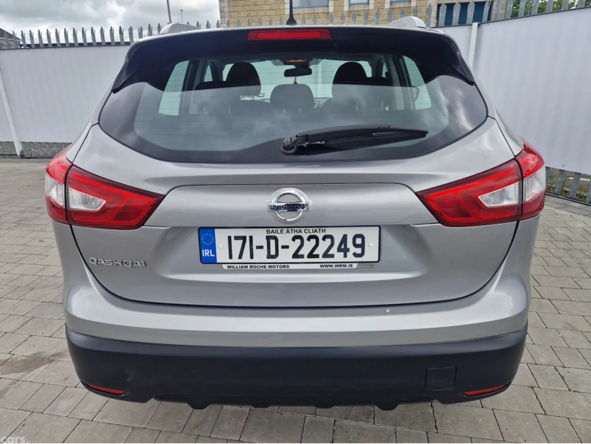 Nissan Qashqai MPV, Diesel, 2017, Grey