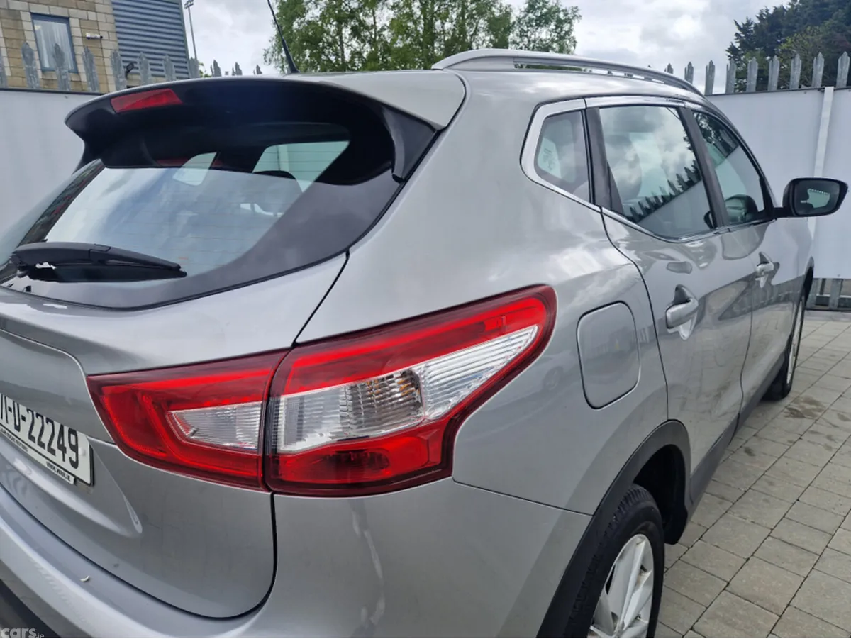 Nissan Qashqai MPV, Diesel, 2017, Grey