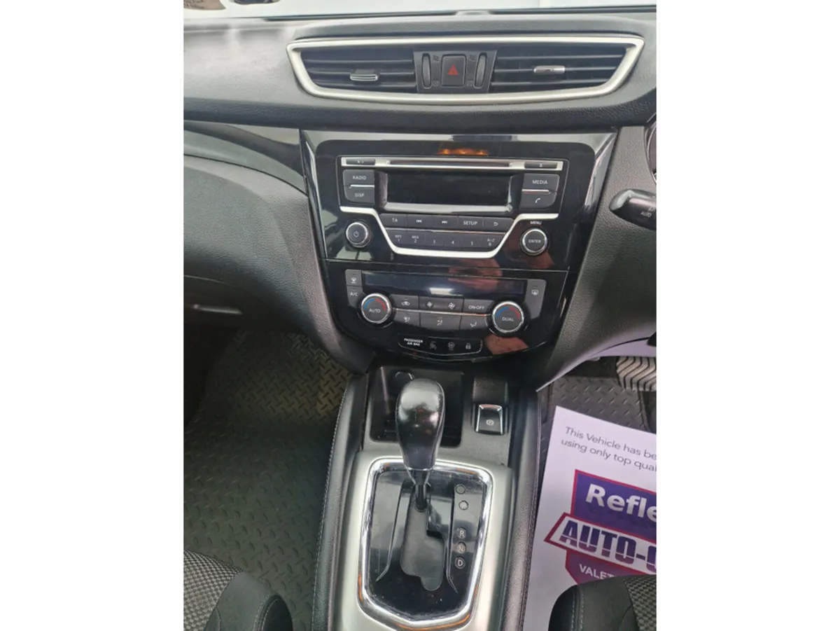 Nissan Qashqai MPV, Diesel, 2017, Grey