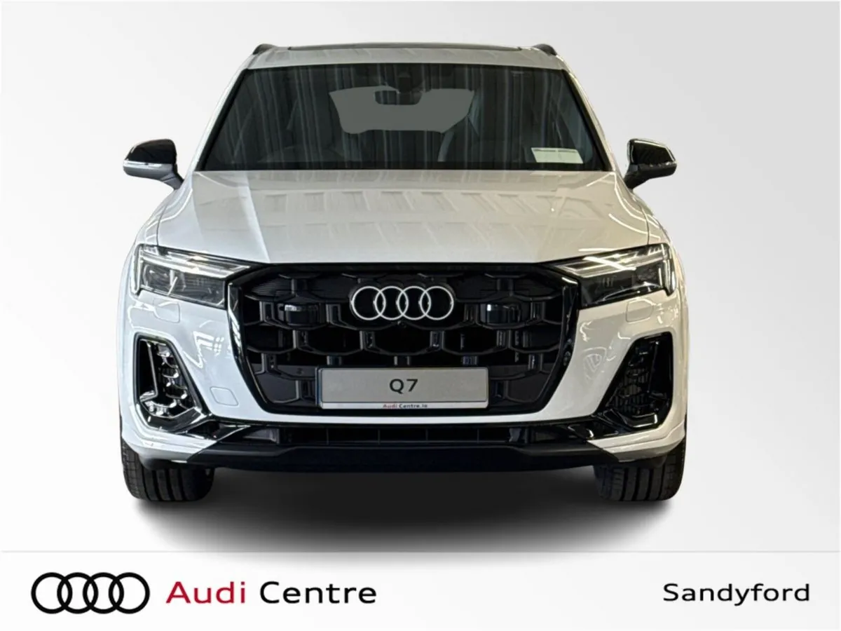 Audi Q7 SUV, Petrol Plug-in Hybrid, 2026, White