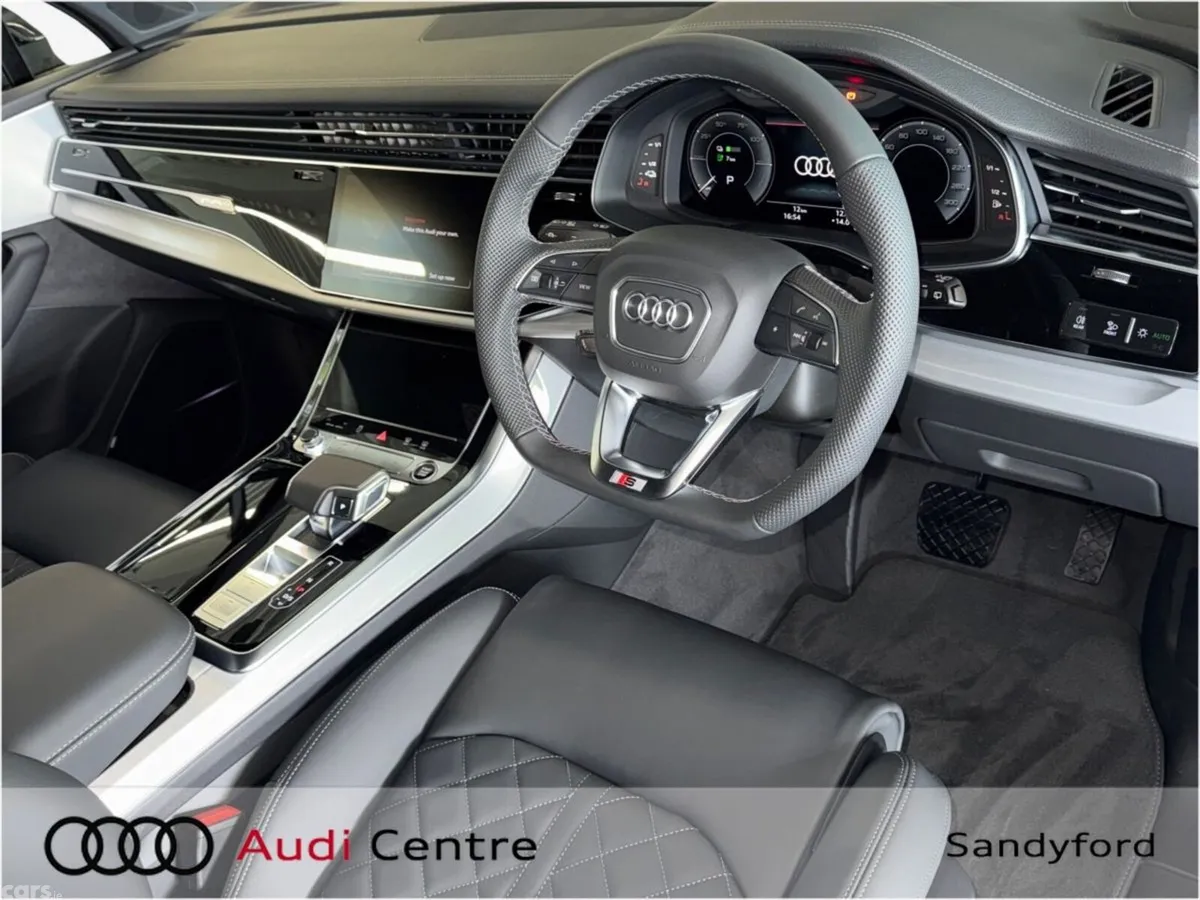 Audi Q7 SUV, Petrol Plug-in Hybrid, 2026, White