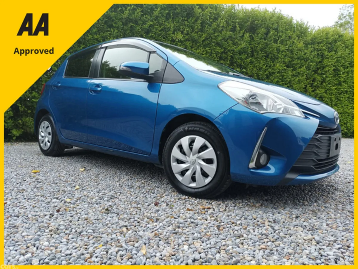 Toyota Yaris Hatchback, Petrol, 2018, Blue