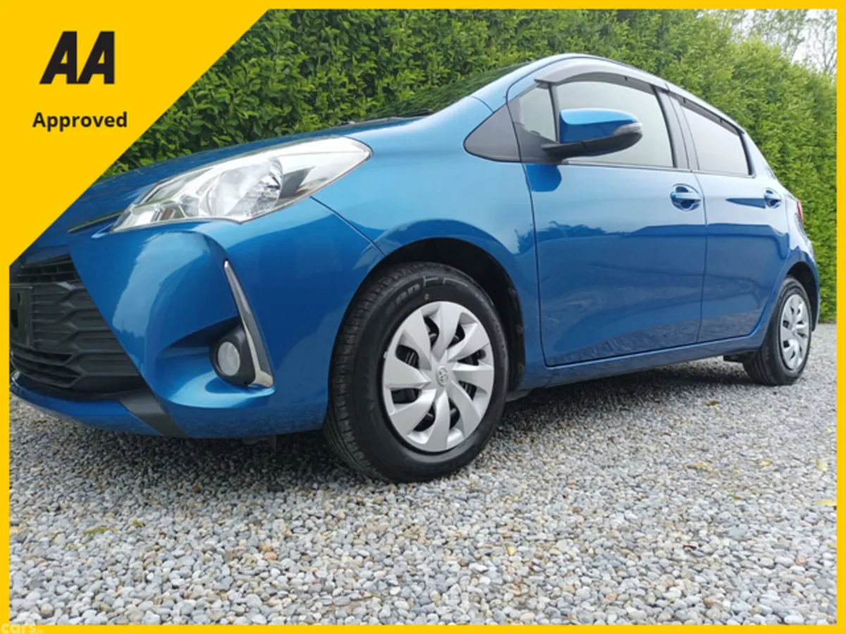 Toyota Yaris Hatchback, Petrol, 2018, Blue