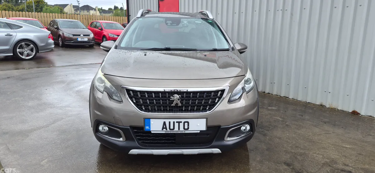 Peugeot 2008 MPV, Petrol, 2017, Grey