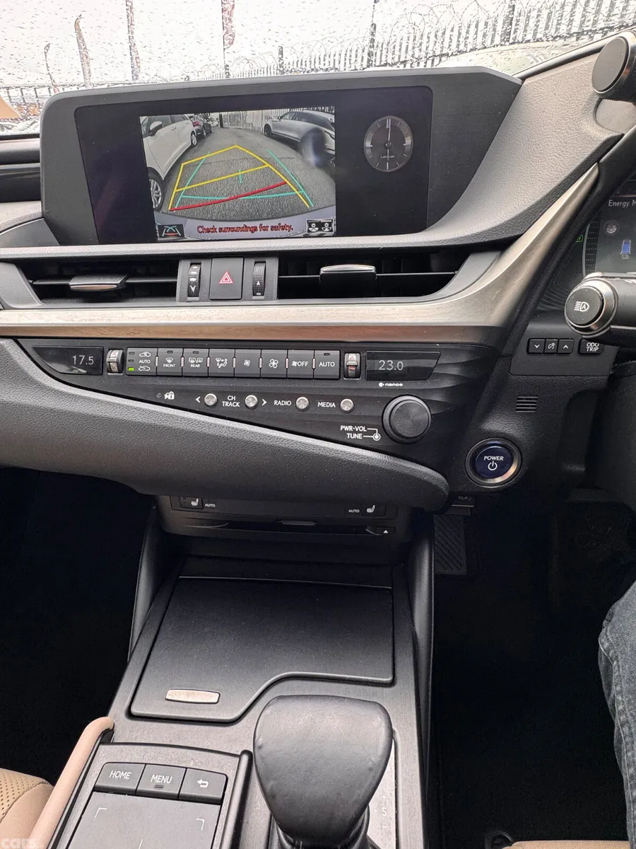 Lexus ES Saloon, Petrol Hybrid, 2019, Grey