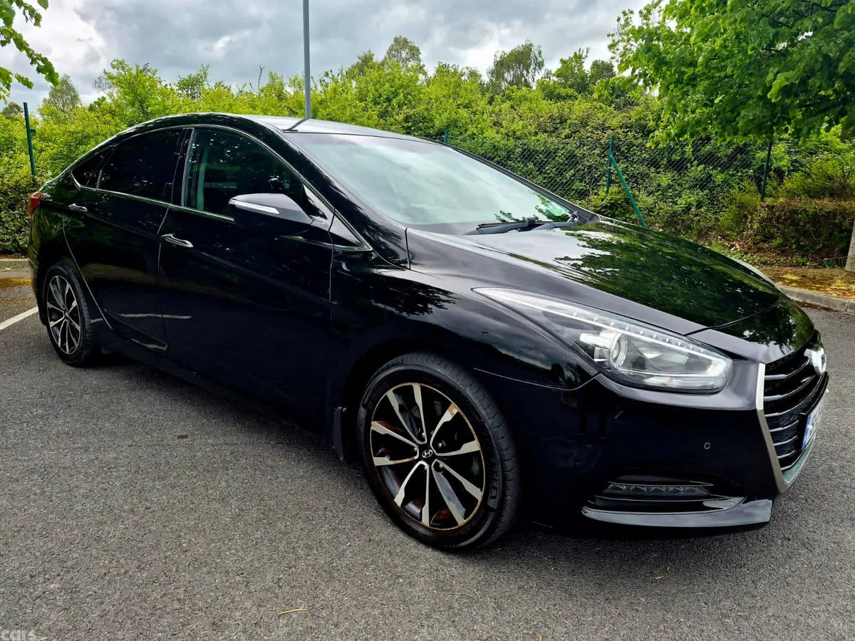 Hyundai i40 Saloon, Diesel, 2016, Black