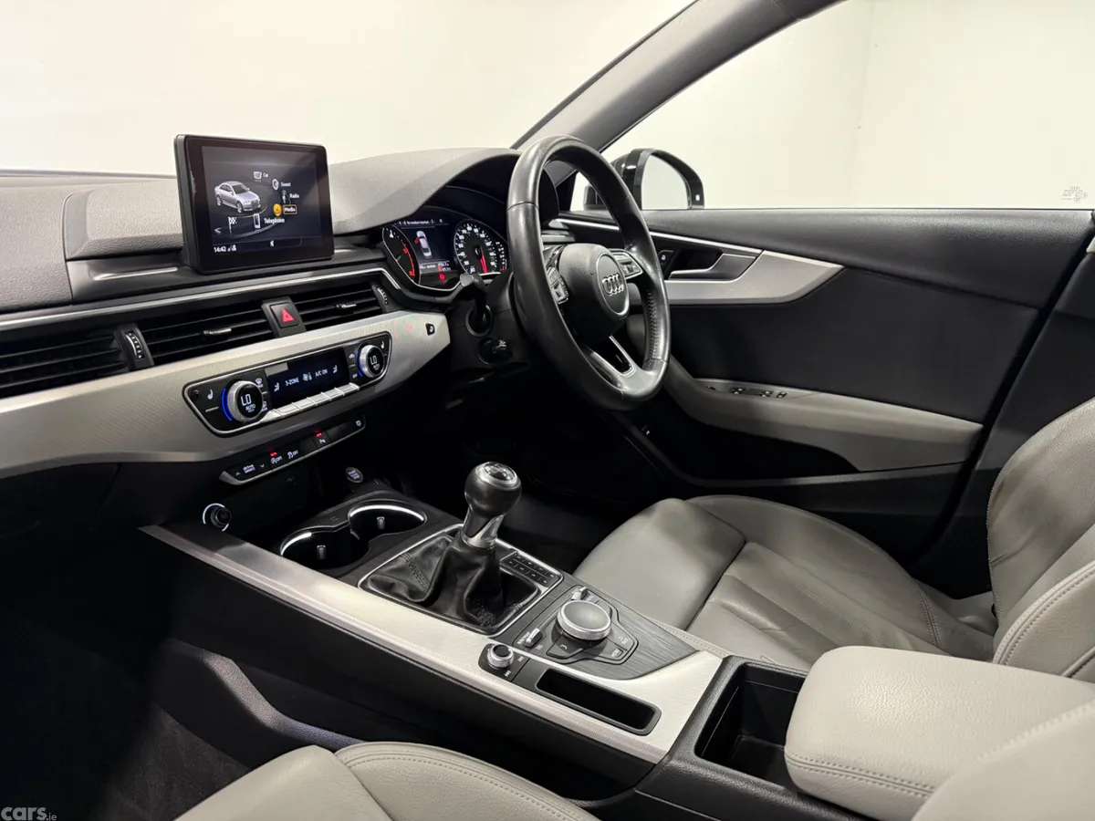 Audi A4 Saloon, Diesel, 2017, Black