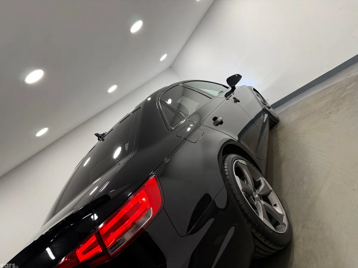 Audi A4 Saloon, Diesel, 2017, Black