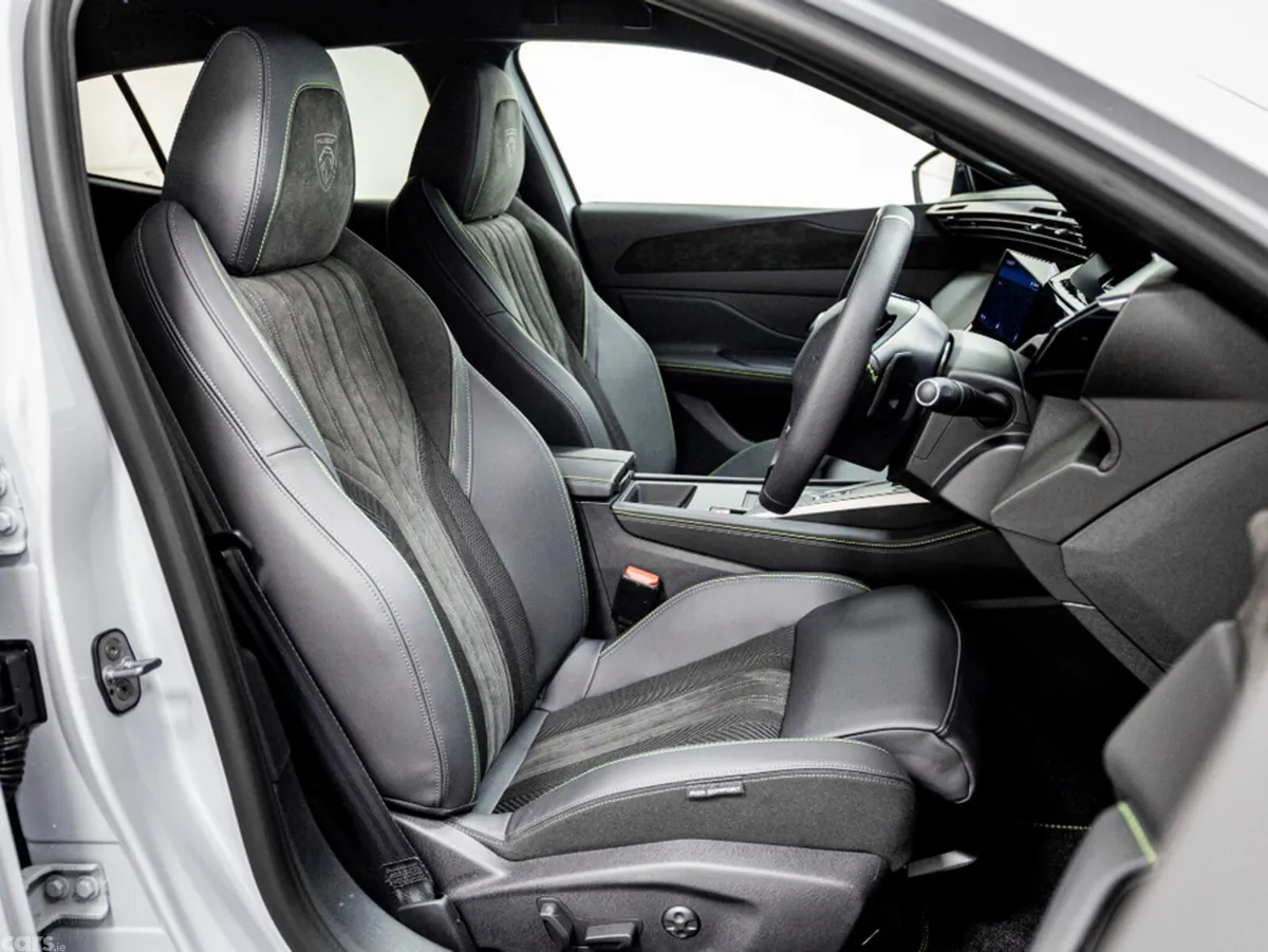 Peugeot 408 Hatchback, Electric, 2026, White
