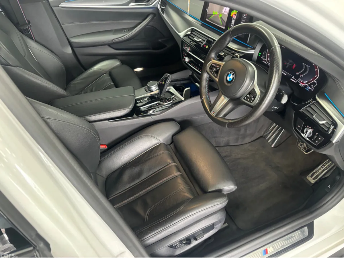 BMW 5-Series Saloon, Petrol Plug-in Hybrid, 2021, White
