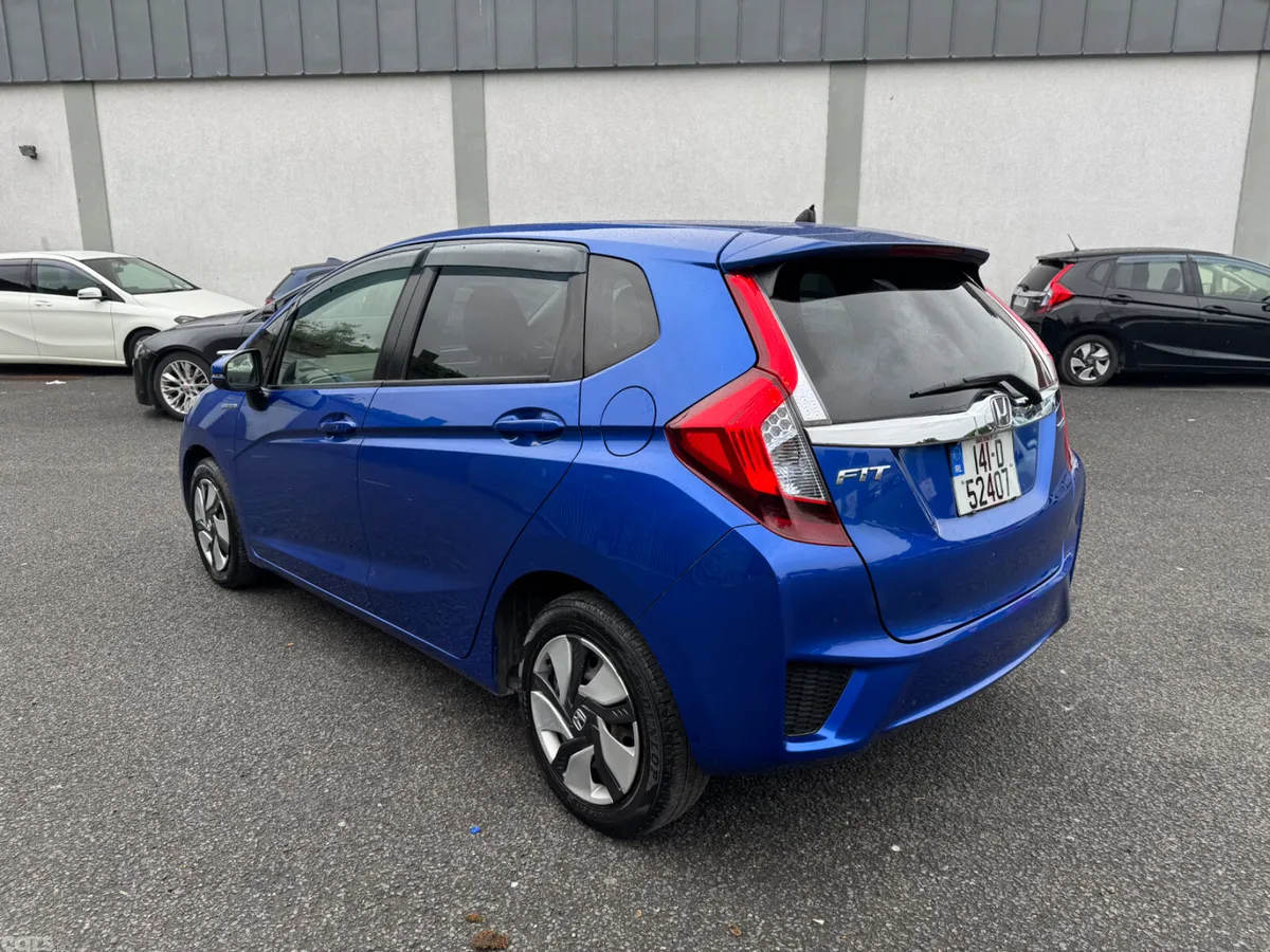 Honda Fit Hatchback, Petrol Hybrid, 2014, Blue