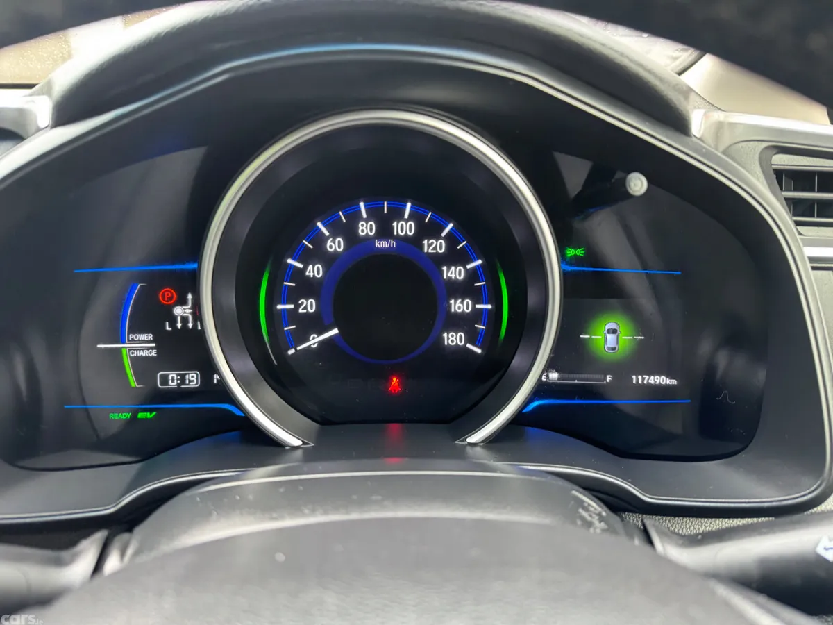Honda Fit Hatchback, Petrol Hybrid, 2014, Blue