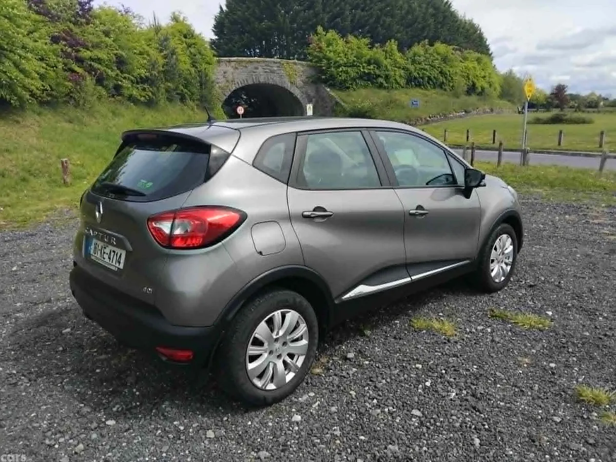 Renault Captur Hatchback, Diesel, 2016, Grey