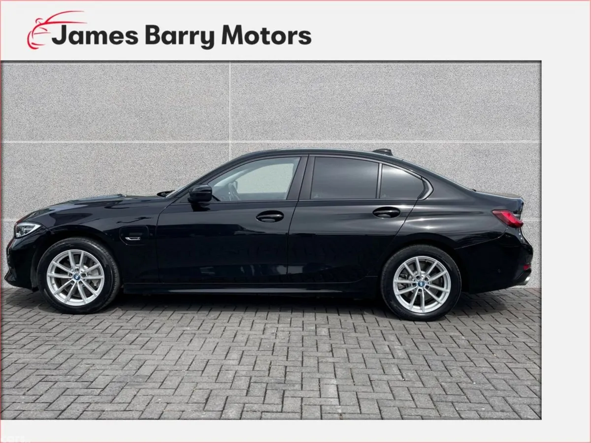 BMW 3-Series Saloon, Petrol Plug-in Hybrid, 2022, Black