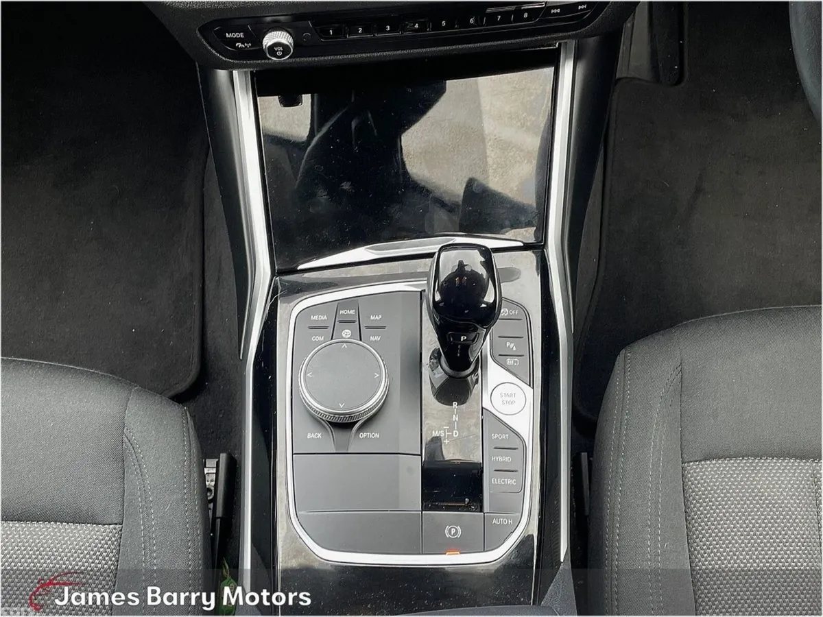 BMW 3-Series Saloon, Petrol Plug-in Hybrid, 2022, Black