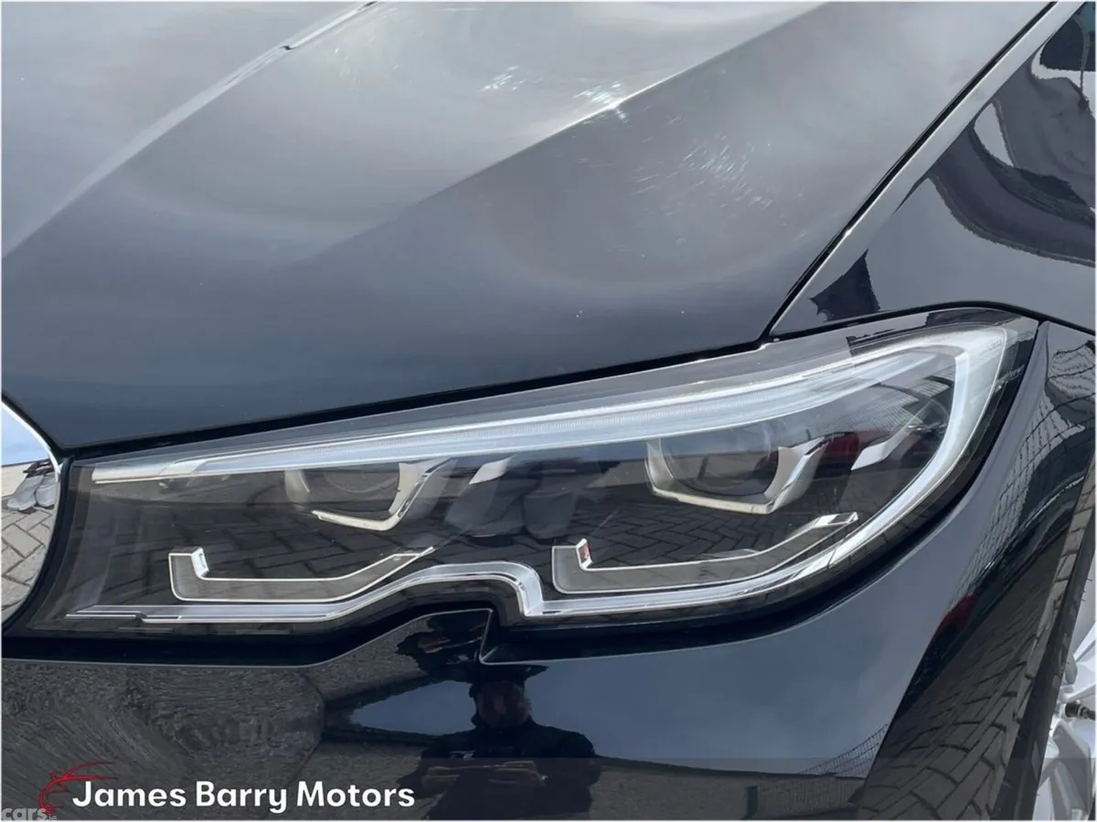 BMW 3-Series Saloon, Petrol Plug-in Hybrid, 2022, Black