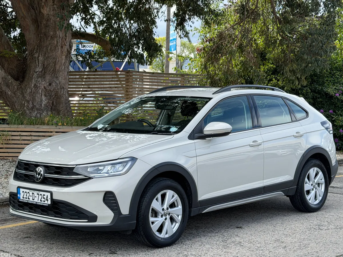 Volkswagen Taigo Hatchback, Petrol, 2023, Grey