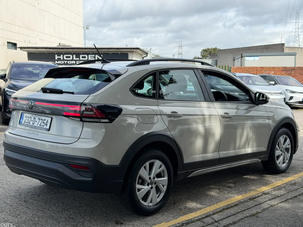 Volkswagen Taigo Hatchback, Petrol, 2023, Grey