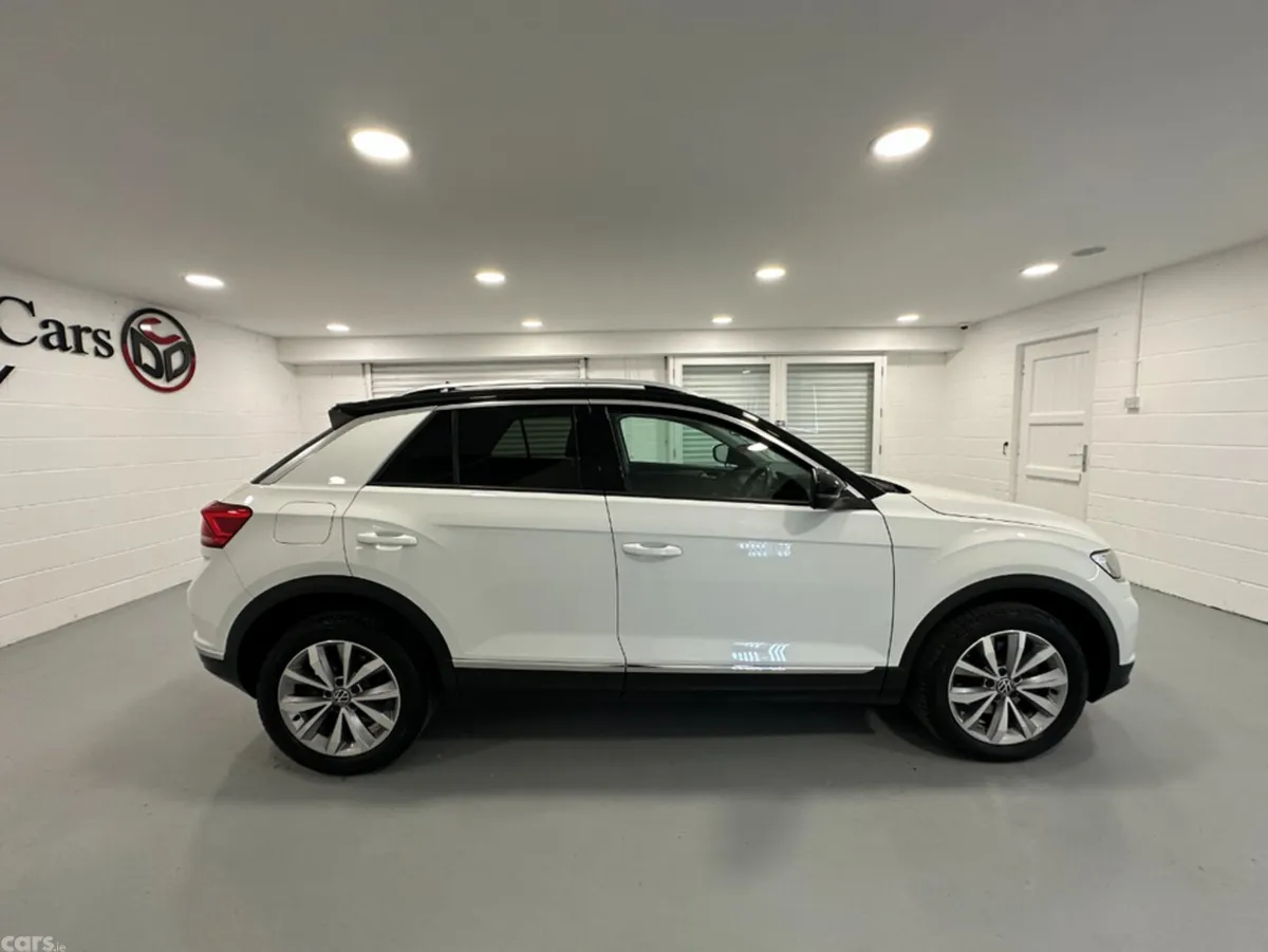 Volkswagen T-Roc SUV, Diesel, 2020, White