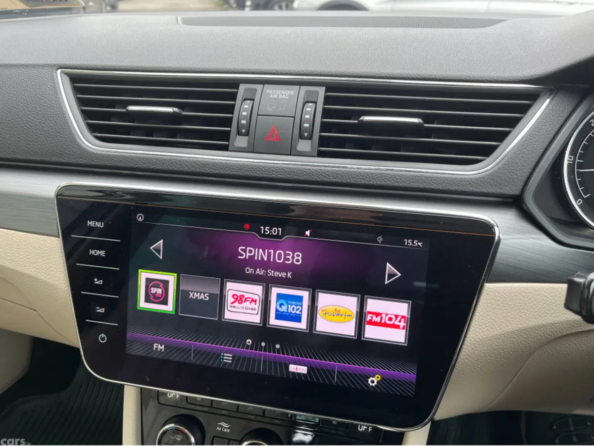 Skoda Superb Estate, Diesel, 2019, White