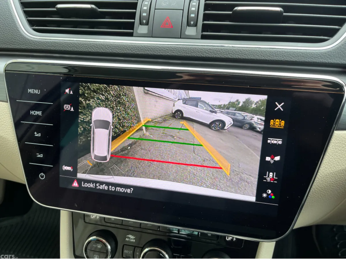 Skoda Superb Estate, Diesel, 2019, White